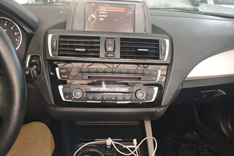 Used BMW 2 Series 2015 218i Convertible Coupe Audio And AC Panel