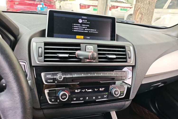 Used BMW 2 Series 2015 218i Convertible Coupe Audio And AC Panel