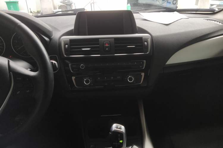 Used BMW 2 Series 2015 218i Audio And AC Panel