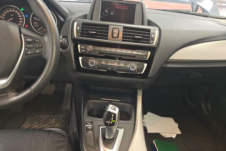 Used BMW 2 Series 2015 218i Audio And AC Panel