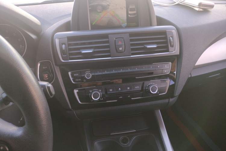 Used BMW 2 Series 2015 218i Audio And AC Panel