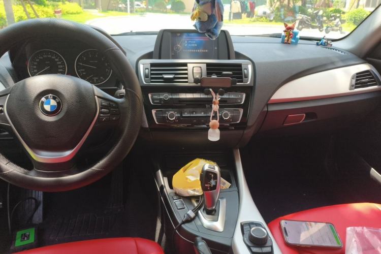 Used BMW 2 Series 2015 218i Center Console