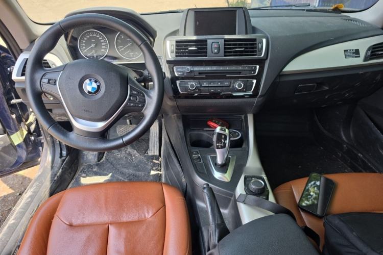 Used BMW 2 Series 2015 218i Center Console