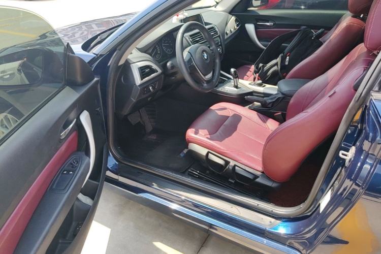 Used BMW 2 Series 2015 218i Driver Seat