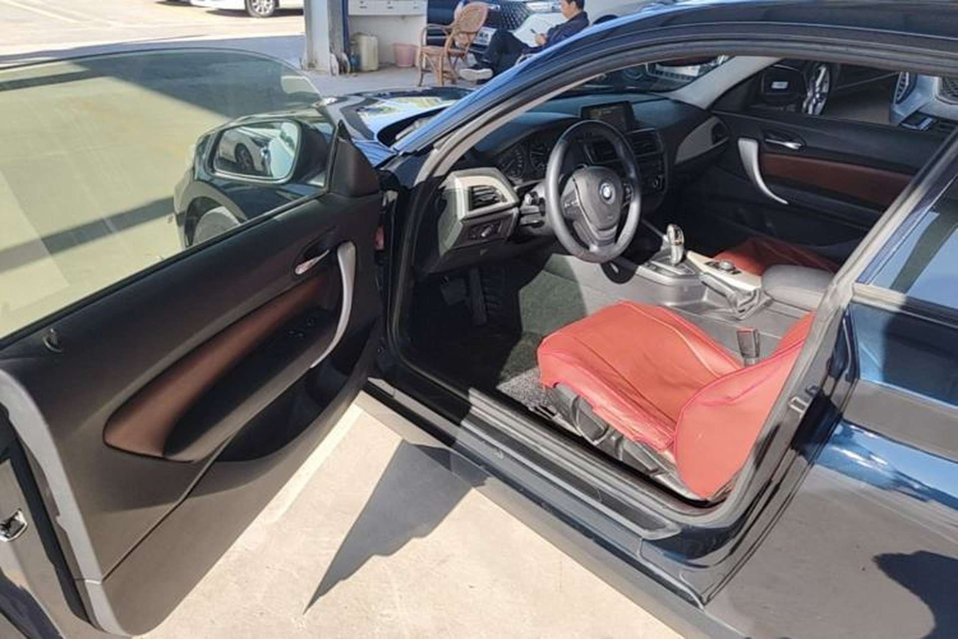 Used BMW 2 Series 2015 218i Driver Seat