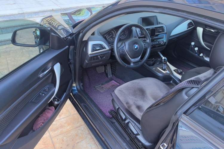 Used BMW 2 Series 2015 218i Driver Seat
