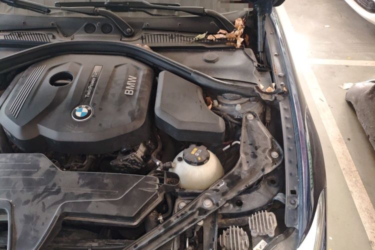 Used BMW 2 Series 2015 218i Convertible Coupe Engine Bay Left
