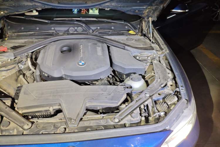 Used BMW 2 Series 2015 218i Convertible Coupe Engine Bay Left
