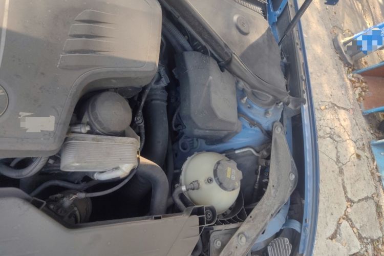 Used BMW 2 Series 2015 220i Convertible Coupe M Sport Edition Engine Bay Left
