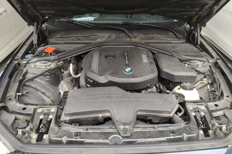 Used BMW 2 Series 2015 218i Engine Bay