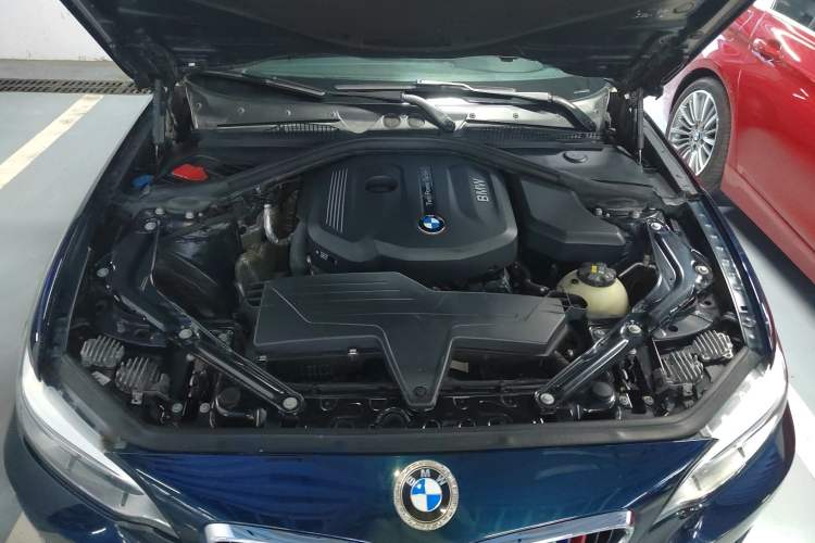 Used BMW 2 Series 2015 218i Convertible Coupe Engine Bay
