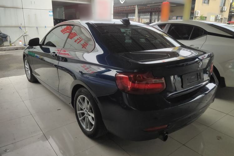 Used BMW 2 Series 2015 218i Exterior 2