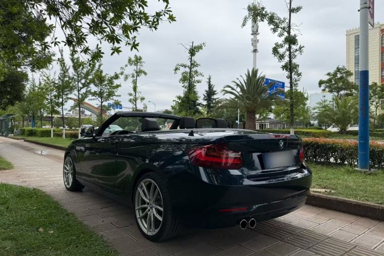 Used BMW 2 Series 2015 220i Convertible Coupe M Sport Edition Exterior 4
