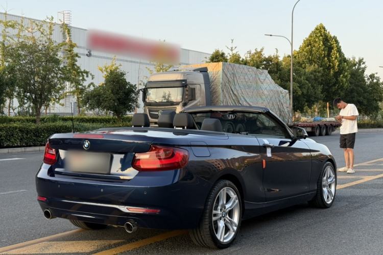 Used BMW 2 Series 2015 218i Convertible Coupe Exterior 5