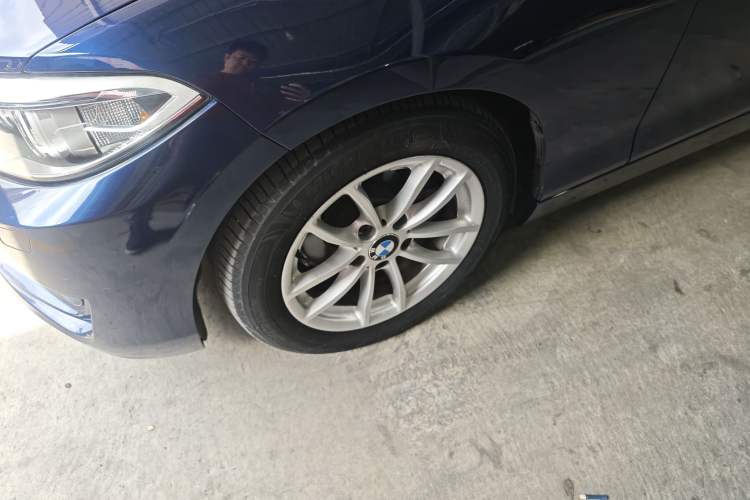 Used BMW 2 Series 2015 218i Convertible Coupe Exterior 6