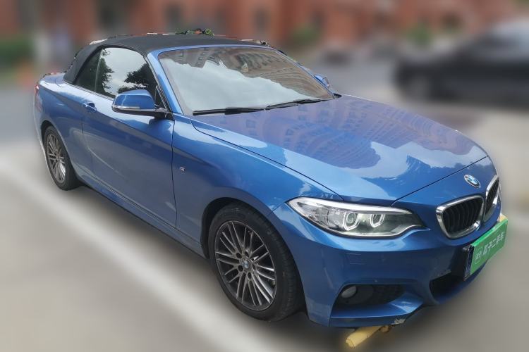 Used BMW 2 Series 2015 220i Convertible Coupe M Sport Edition Front Right 45 Deg