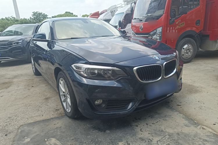 Used BMW 2 Series 2015 218i Front Right 45 Deg