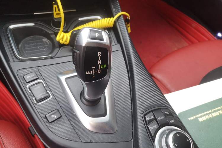 Used BMW 2 Series 2015 220i Convertible Coupe M Sport Edition Gear Lever
