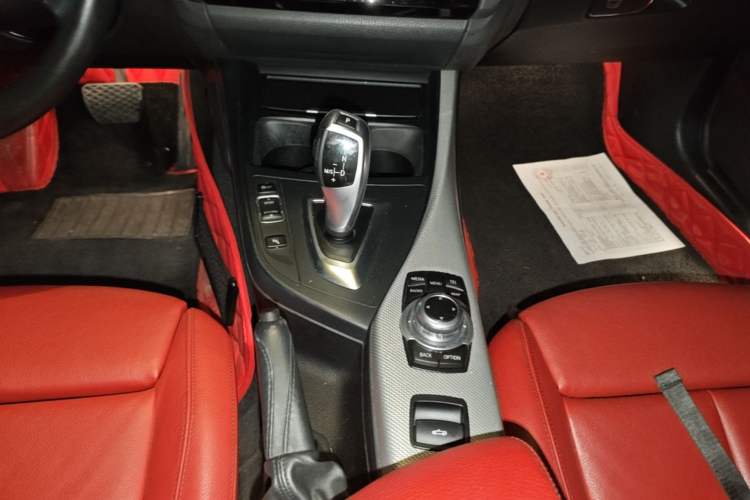 Used BMW 2 Series 2015 220i Convertible Coupe M Sport Edition Gear Lever