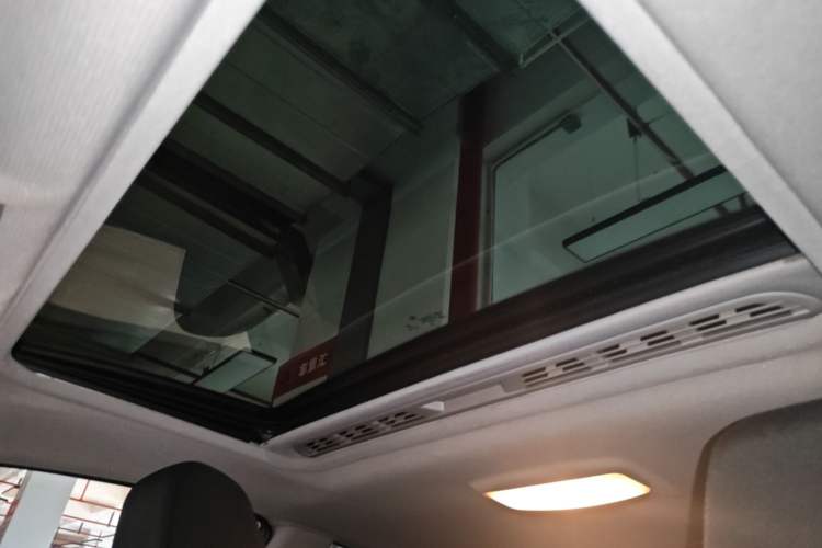 Used BMW 2 Series 2015 218i Headliner