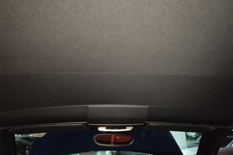 Used BMW 2 Series 2015 220i Convertible Coupe M Sport Edition Headliner