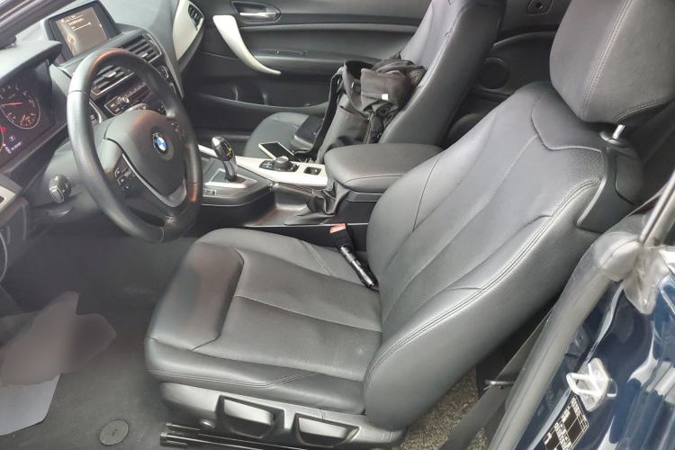 Used BMW 2 Series 2015 218i Convertible Coupe Left Front Seat