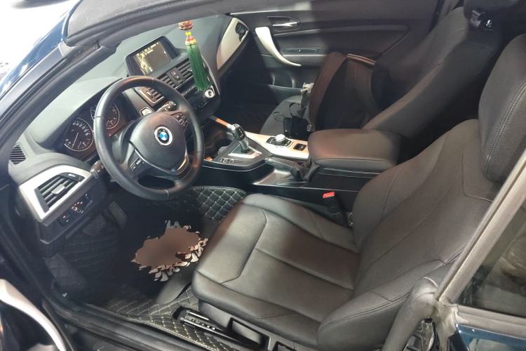 Used BMW 2 Series 2015 218i Convertible Coupe Left Front Seat