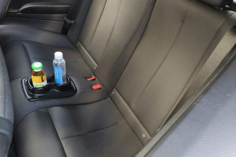 Used BMW 2 Series 2015 218i Convertible Coupe Left Rear Seat