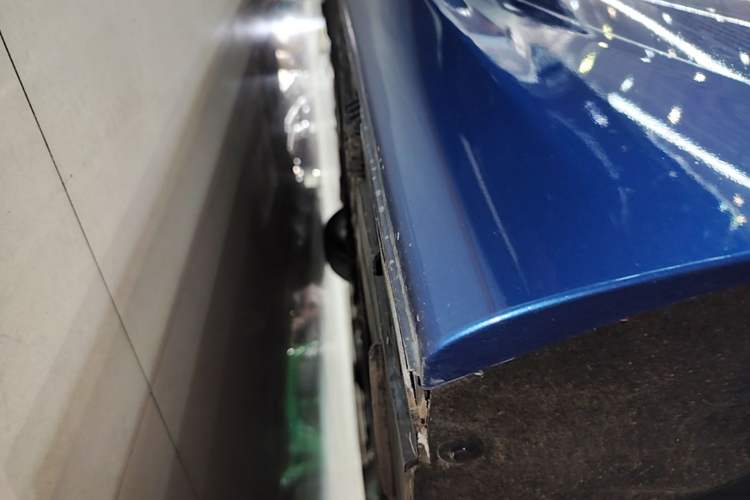 Used BMW 2 Series 2015 220i Convertible Coupe M Sport Edition Left Side Sill