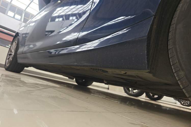 Used BMW 2 Series 2015 218i Left Side Sill