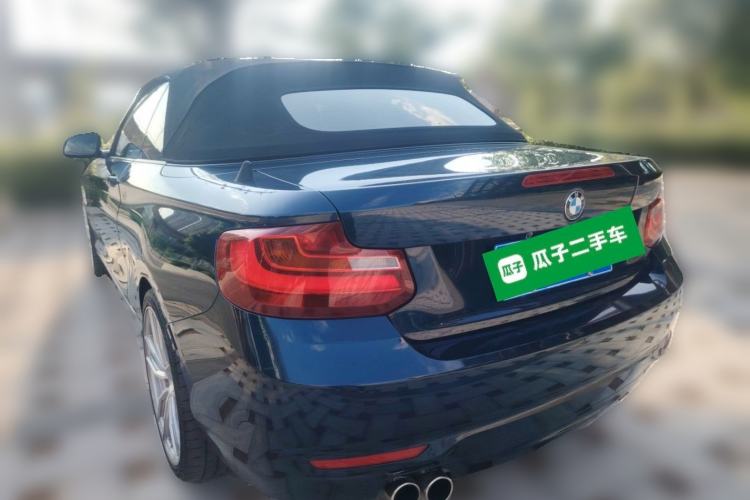 Used BMW 2 Series 2015 220i Convertible Coupe Leading Model Rear Left 45 Deg