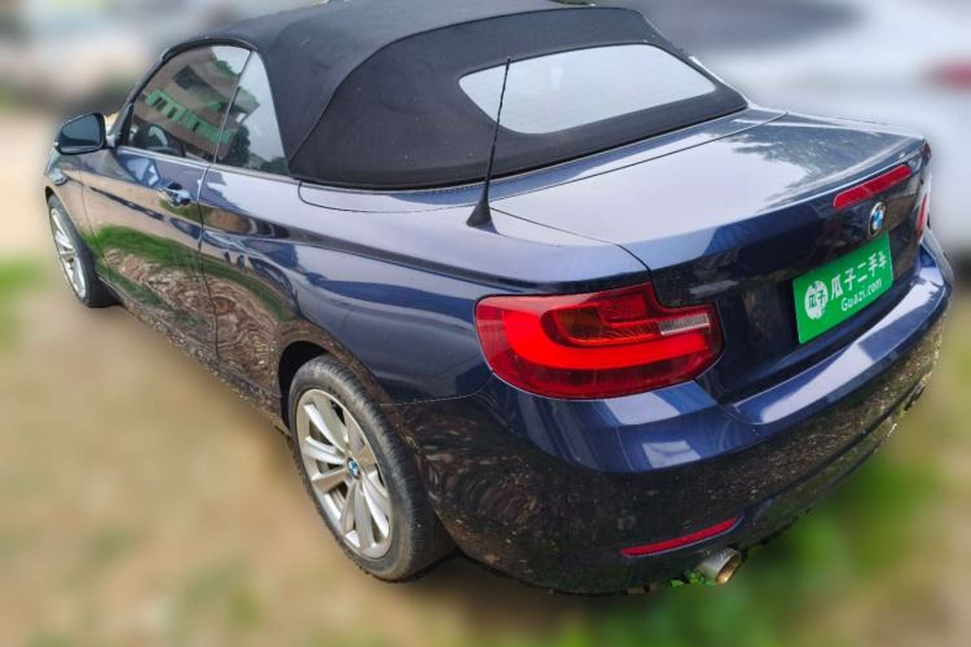 Used BMW 2 Series 2015 220i Convertible Coupe Leading Model Rear Left 45 Deg