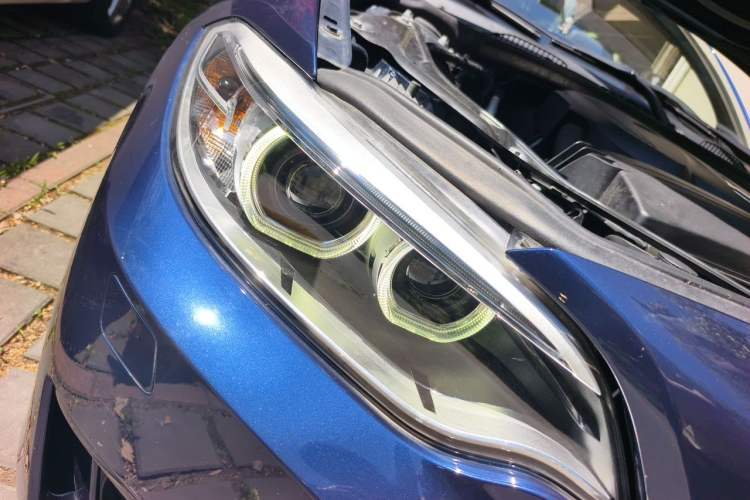 Used BMW 2 Series 2015 218i Convertible Coupe Right Front Headlight