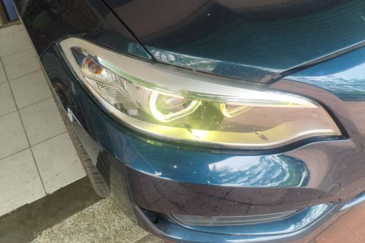 Used BMW 2 Series 2015 220i Convertible Coupe Leading Model Right Front Headlight