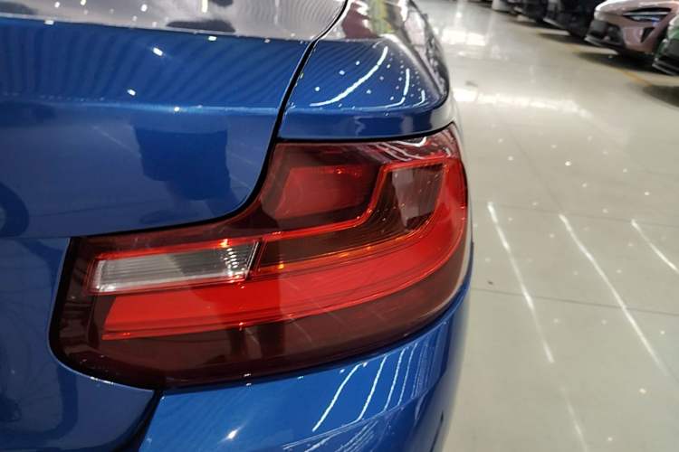 Used BMW 2 Series 2015 220i Convertible Coupe M Sport Edition Right Rear Taillight