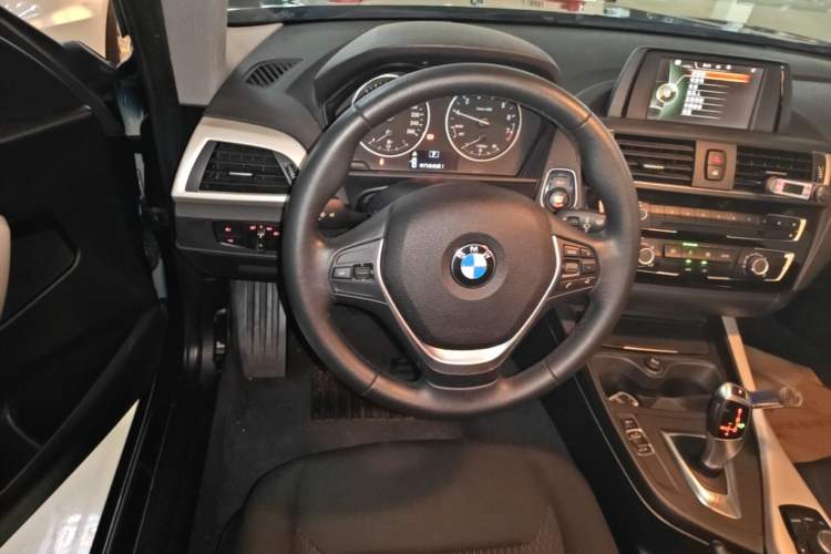 Used BMW 2 Series 2015 218i Steering Wheel