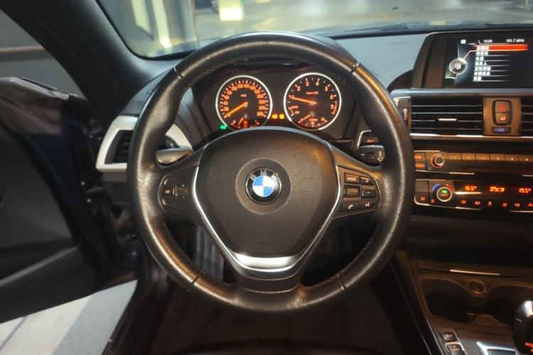 Used BMW 2 Series 2015 218i Convertible Coupe Steering Wheel