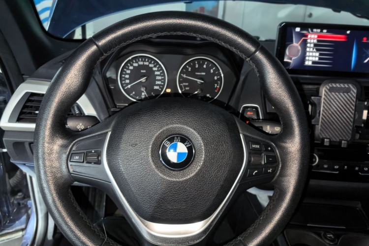Used BMW 2 Series 2015 218i Convertible Coupe Steering Wheel