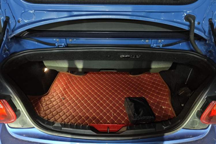 Used BMW 2 Series 2015 220i Convertible Coupe M Sport Edition Trunk