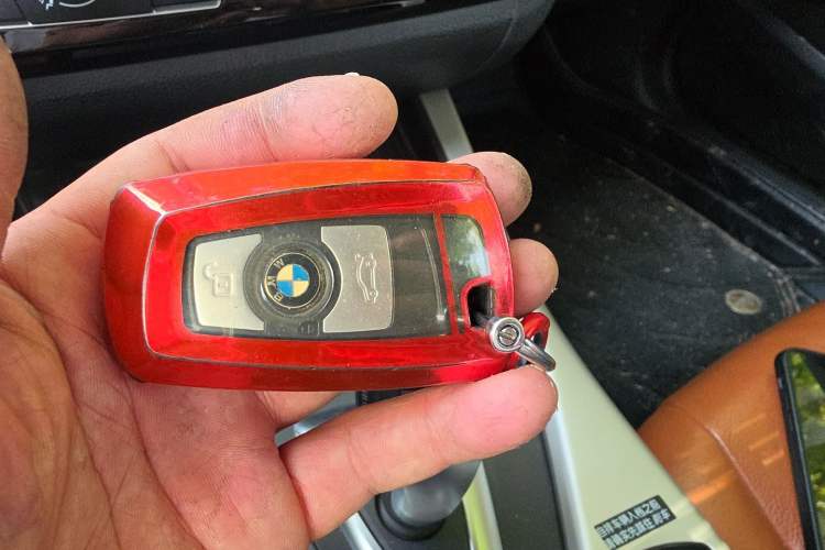 Used BMW 2 Series 2015 218i Vehicle Key