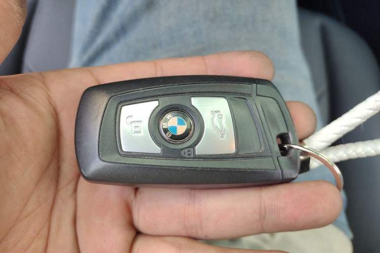 Used BMW 2 Series 2015 218i Convertible Coupe Vehicle Key