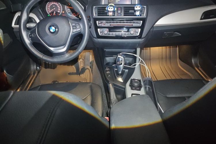 Used BMW 2 Series 2015 218i Convertible Coupe Center Console