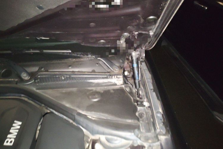 Used BMW 2 Series 2015 218i Convertible Coupe Engine Bay Left