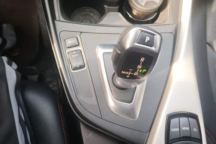Used BMW 2 Series 2015 218i Gear Lever