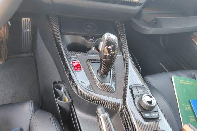 Used BMW 2 Series 2015 218i Convertible Coupe Gear Lever