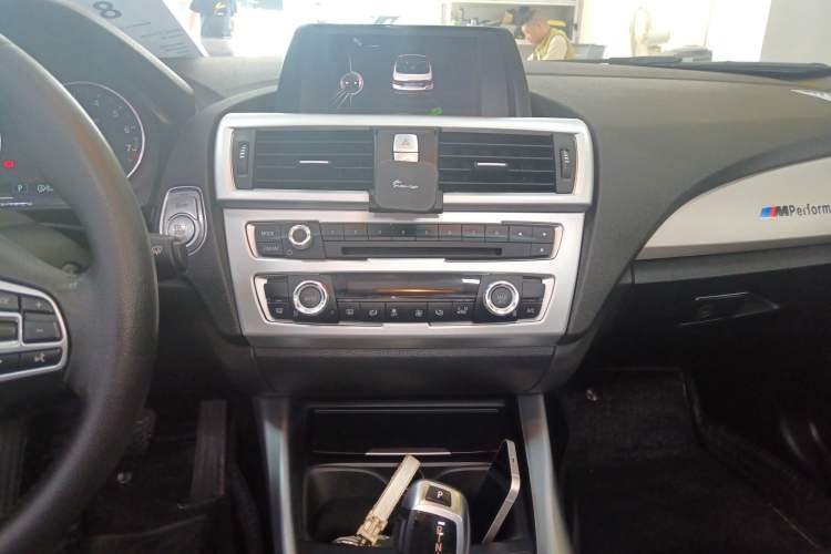 Used BMW 2 Series 2015 218i Convertible Coupe Audio And AC Panel