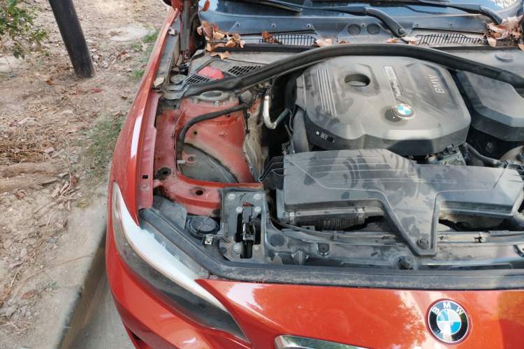 Used BMW 2 Series 2015 218i Engine Bay Right