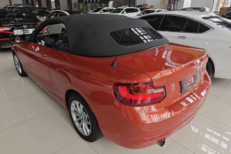 Used BMW 2 Series 2015 218i Convertible Coupe Exterior 2