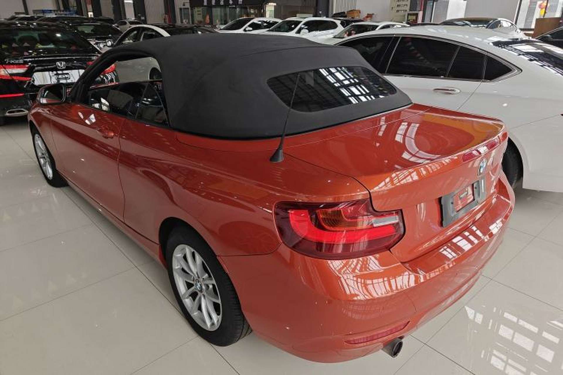 Used BMW 2 Series 2015 218i Convertible Coupe Exterior 2