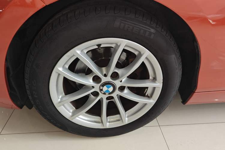 Used BMW 2 Series 2015 218i Convertible Coupe Exterior 4
